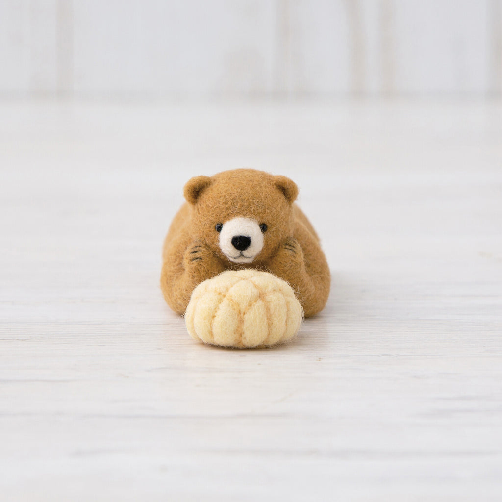 Hamanaka Needle Felting Kit – Brown Bear & Melon Bread (Japanese Instructions Only)