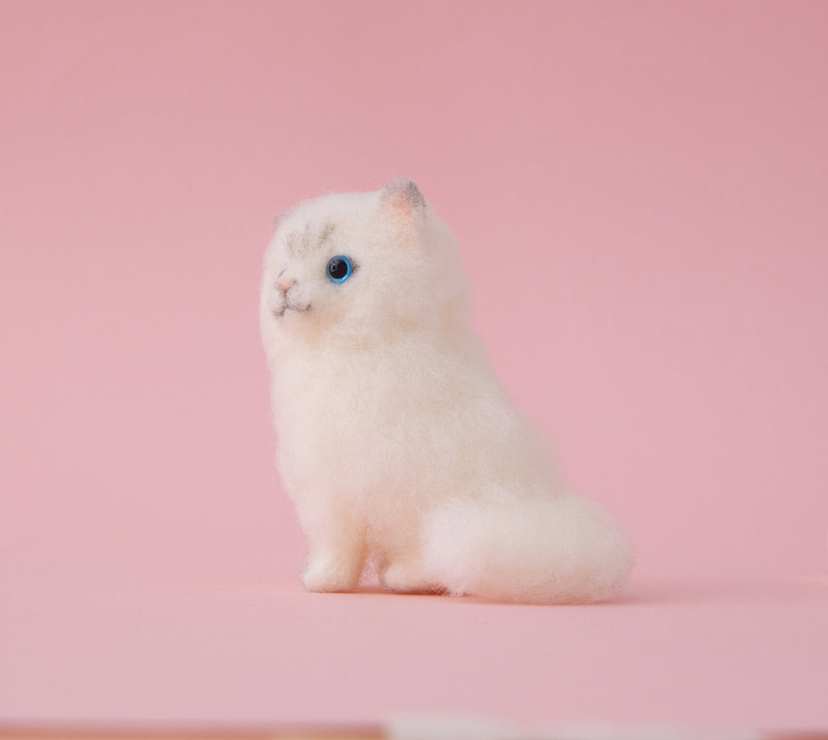 Hamanaka Needle Felting Kit – Persian Cat (Japanese Instructions Only)
